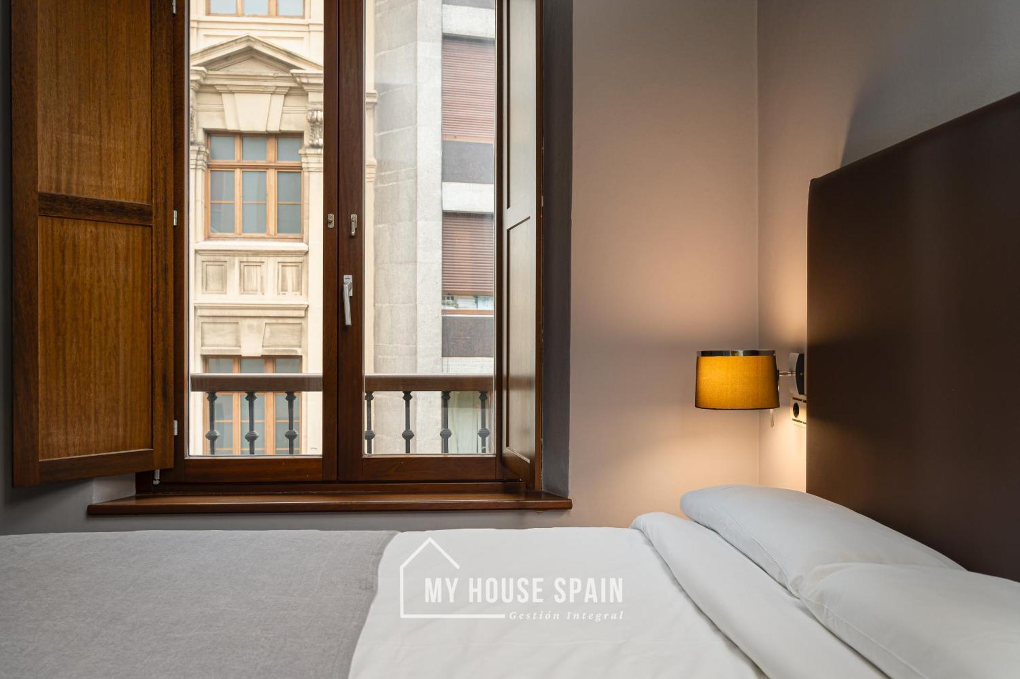 Myhousespain - Apartamentos Moros 41 Хихон Экстерьер фото