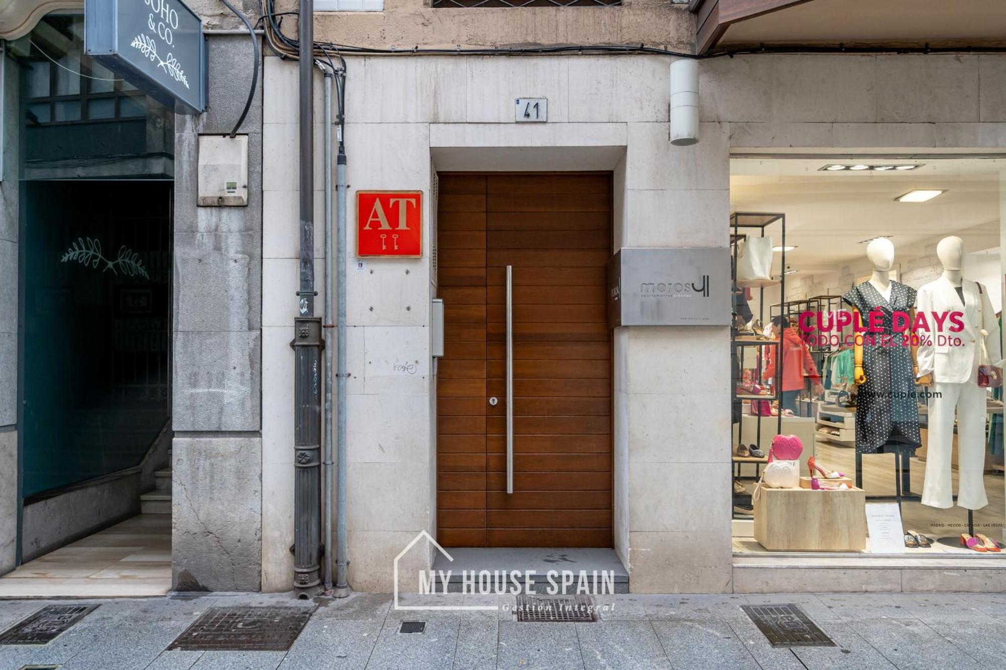 Myhousespain - Apartamentos Moros 41 Хихон Экстерьер фото